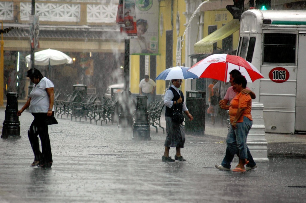 ¡Relámpagos y truenos! Anuncian tormentas para el centro y sur de Veracruz este fin de semana