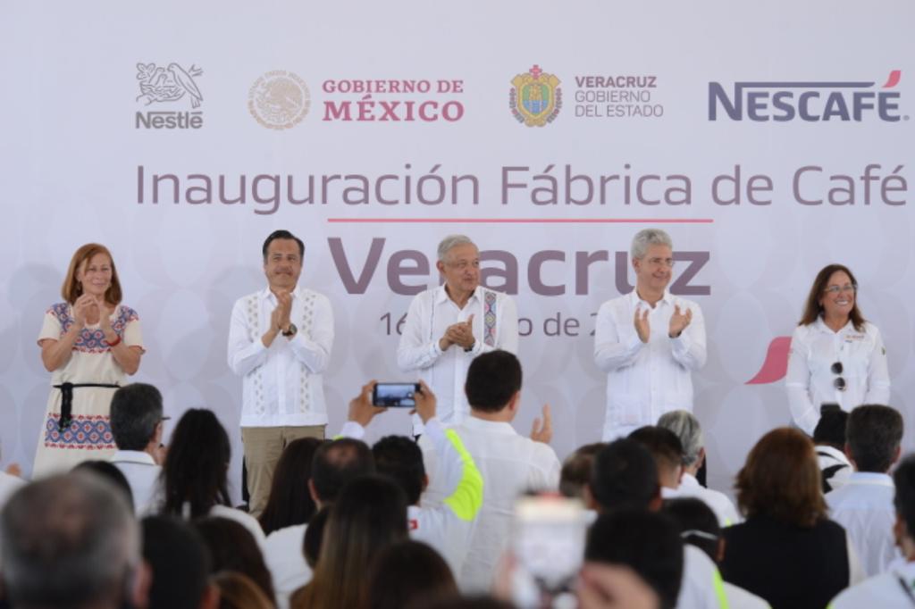 Inaugura AMLO fábrica de Nestlé en el Puerto de Veracruz