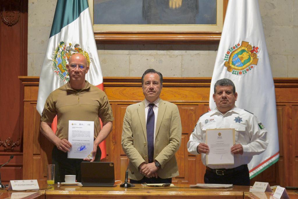 Con la Marina en Veracruz, Cuitláhuac García garantiza resultados en materia de seguridad