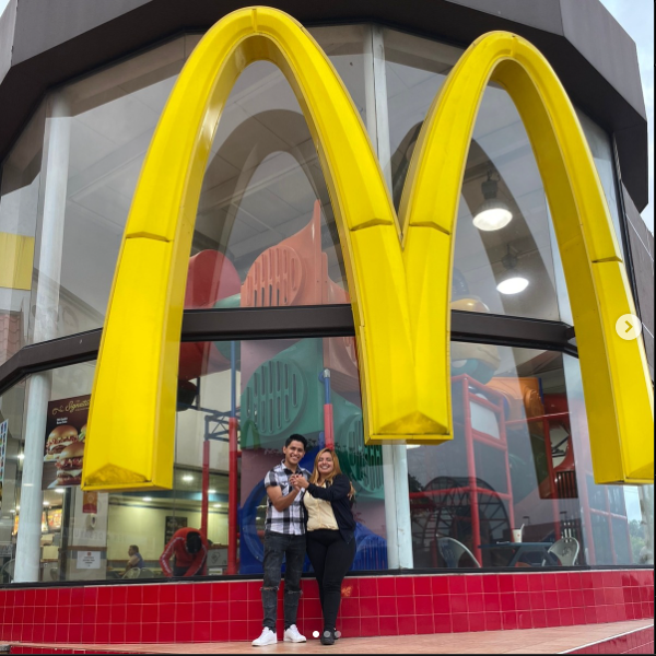 Le propone matrimonio en el McDonald’s, en Veracruz