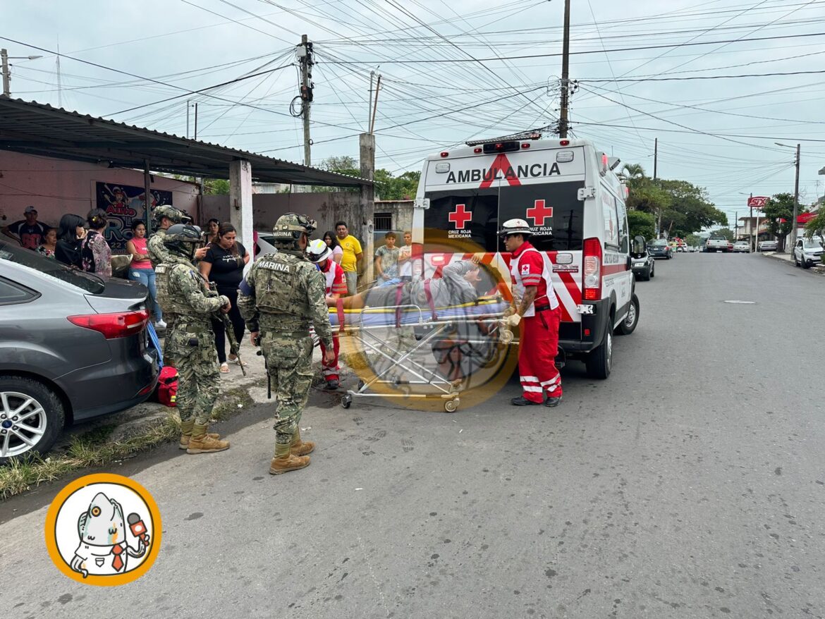 Lavacoches es atropellado por su compañero cuando intentaban estacionar un automóvil