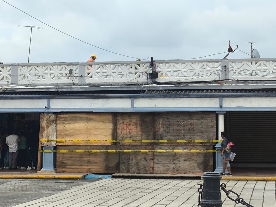 ¿Adelantan la demolición del Mercado de Artesanías en Veracruz? Esto se sabe